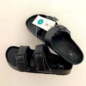 NWT Target Shade&Shore Slide Sandals, Size 8